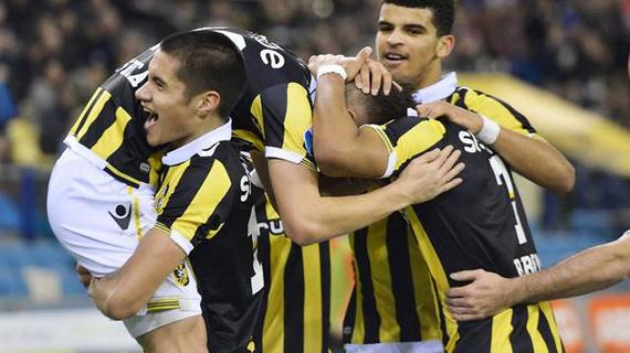 给予清晰的 给予清晰的