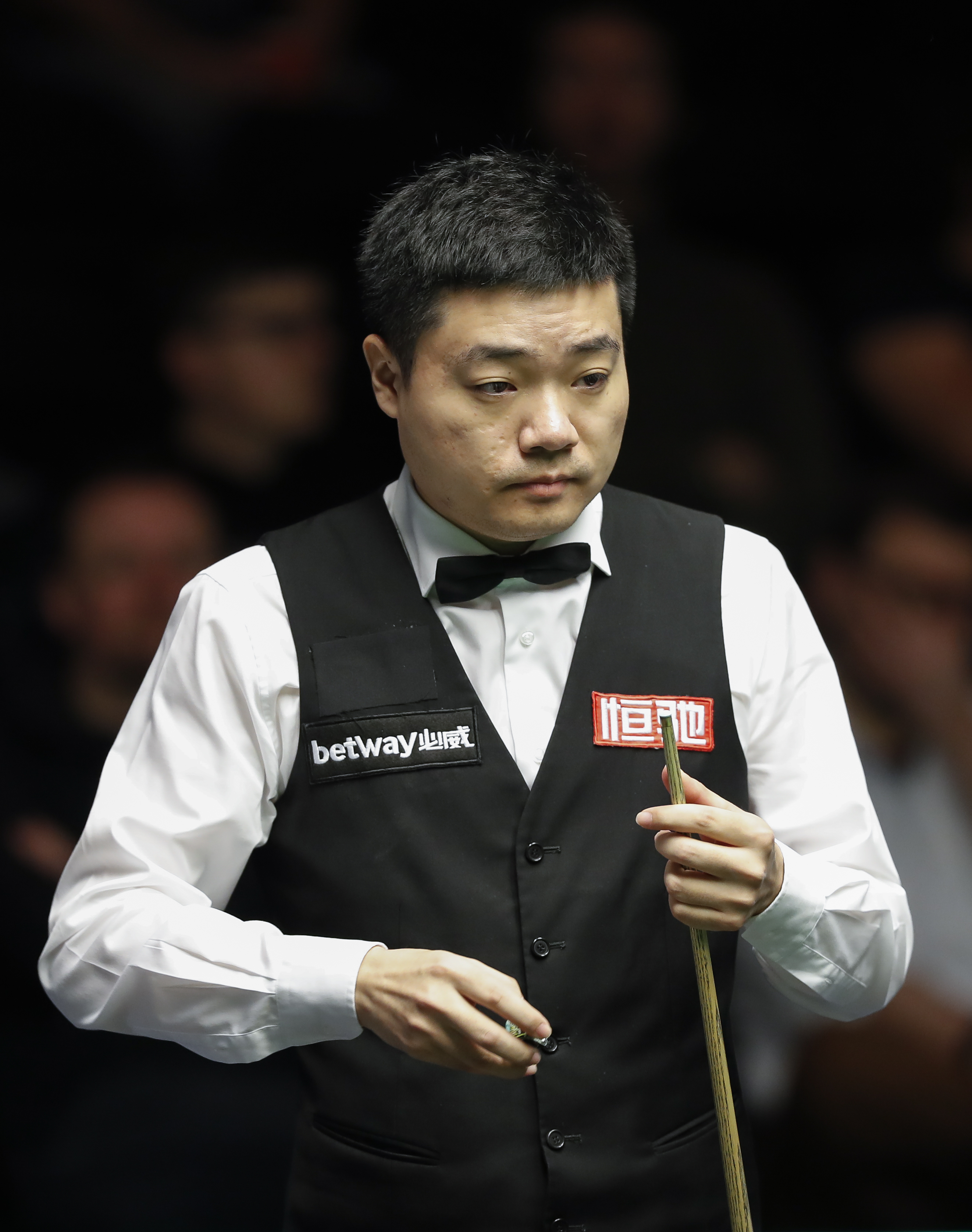 低对防守的 低对防守的