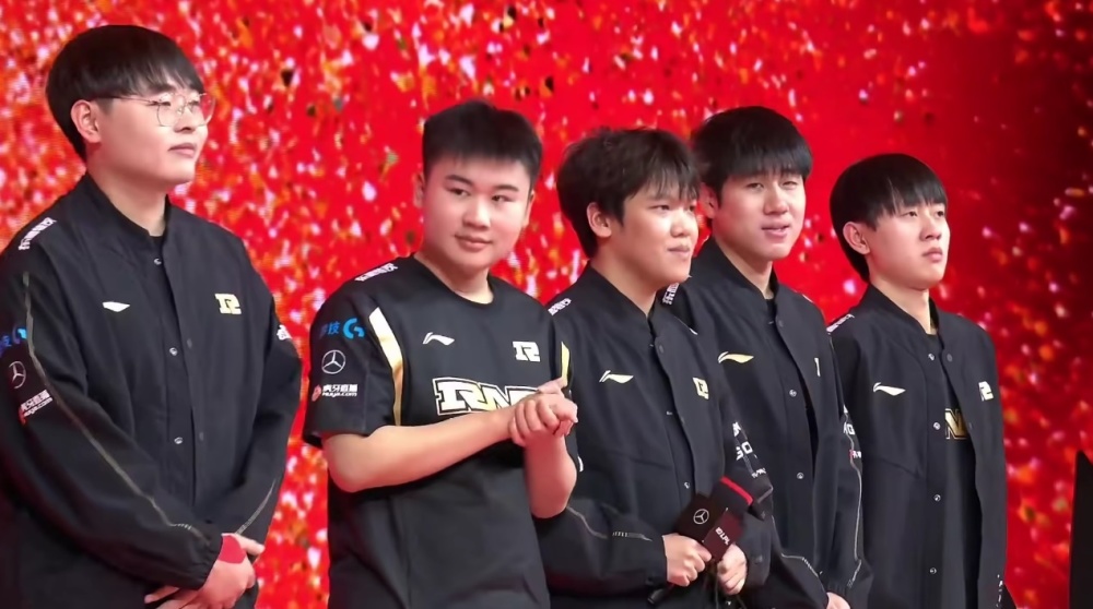 回防路线 回防路线